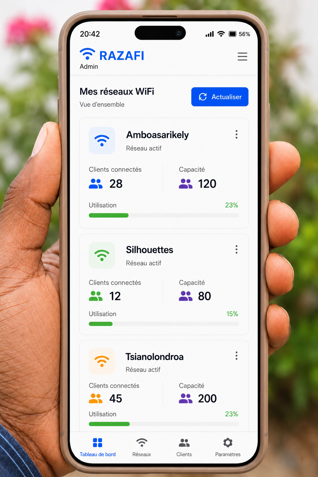 Dashboard propriétaire RAZAFI sur téléphone